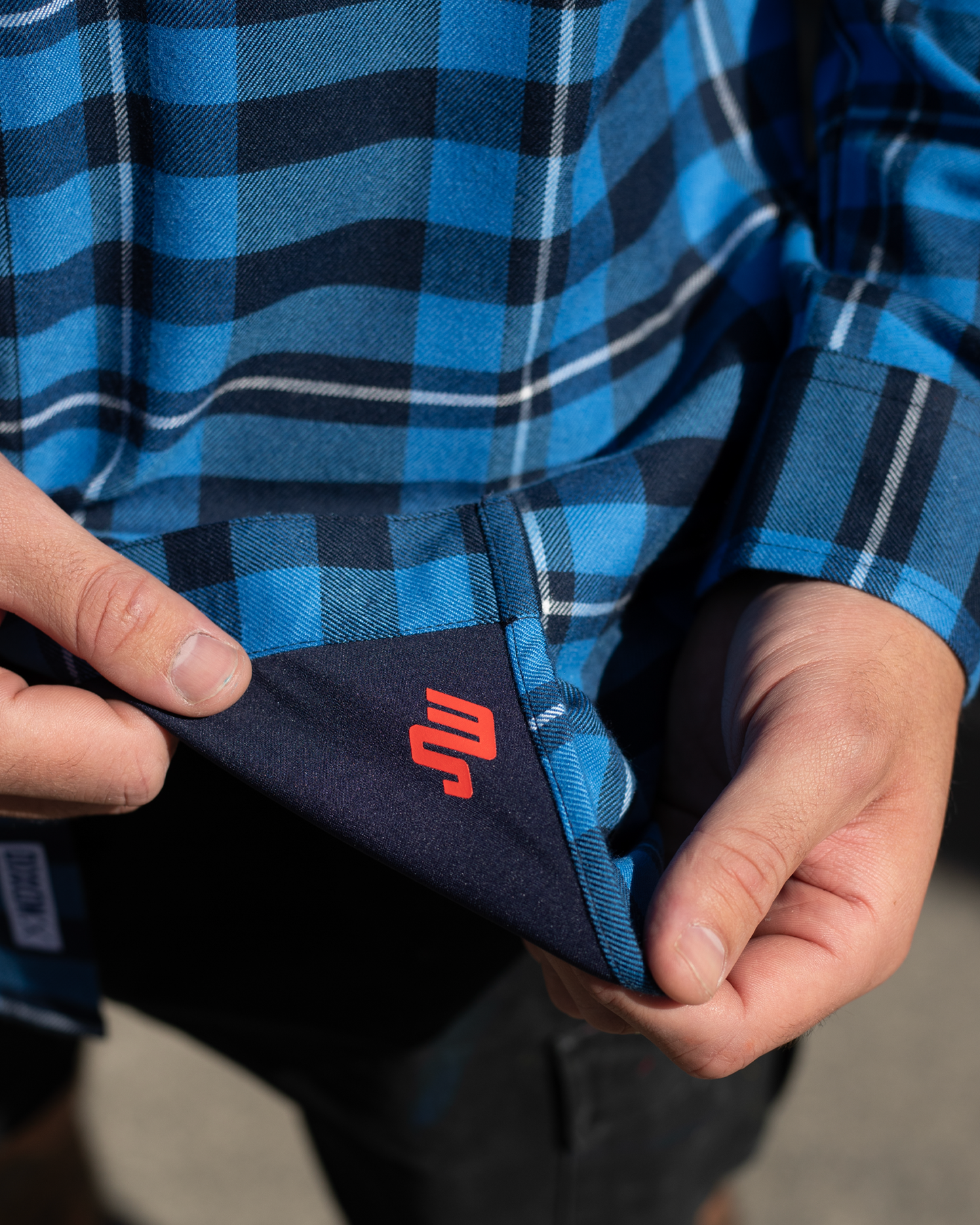 Red Bull Ampol Racing Team Jamie Whincup Flannel Shirt Men's